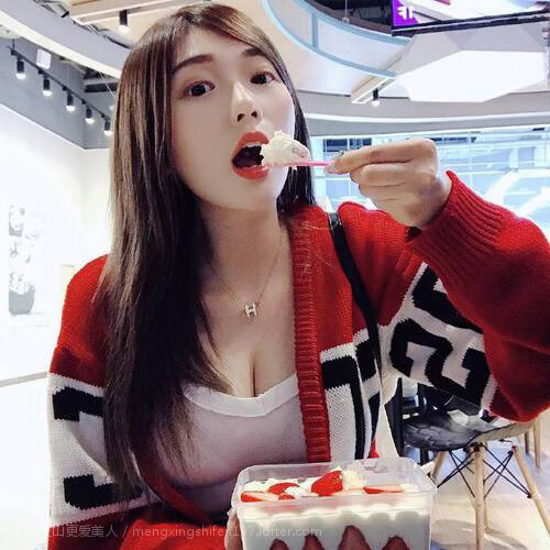 kaiyun.com-《电竞节庆活动不断：打造全民电竞狂欢盛典》，电竞节主题